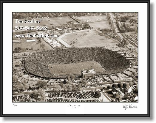 Click on this image to see an enlarged view of MICHIGAN STADIUM 1946 Historical photo print.
